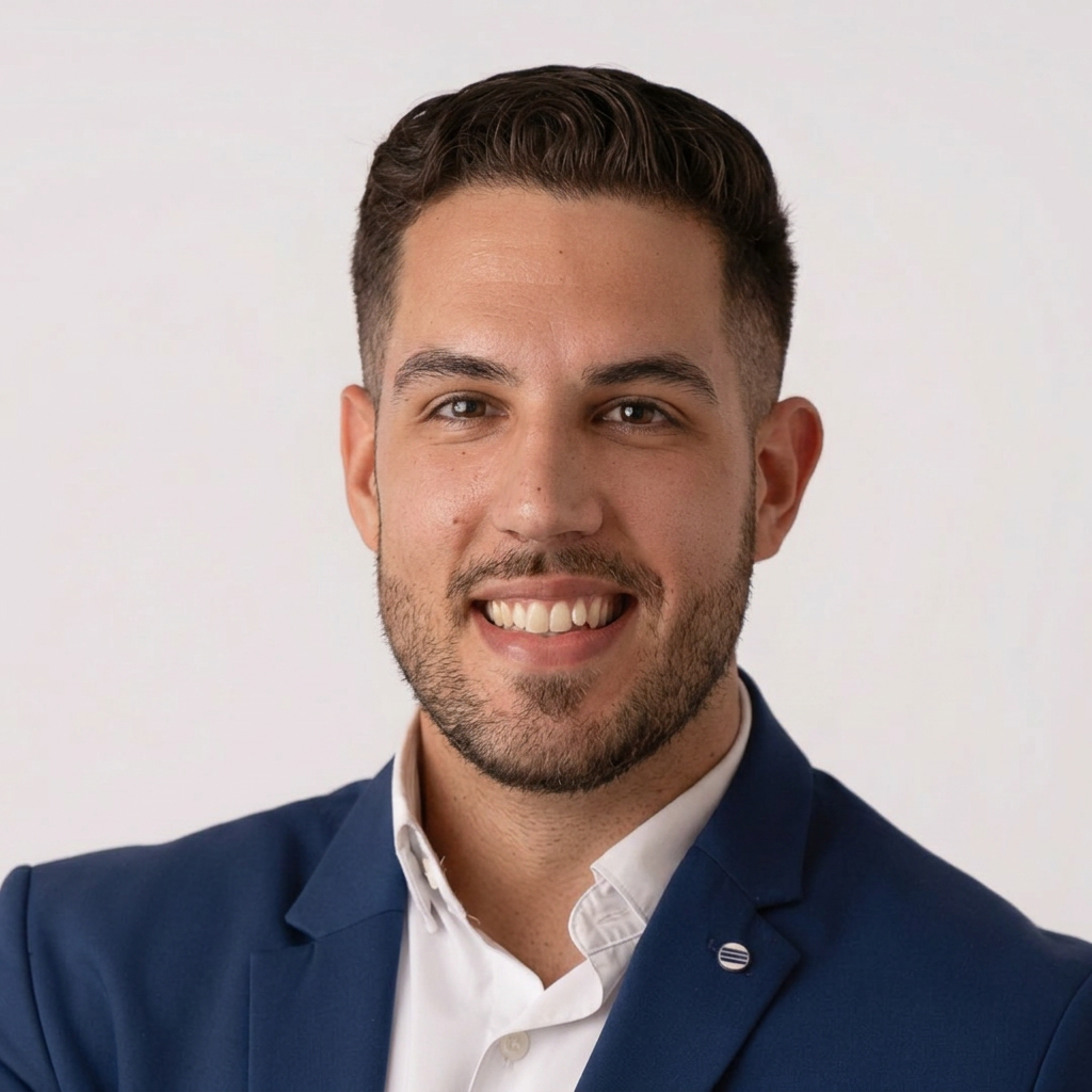 Dominik Prelec, autor članka